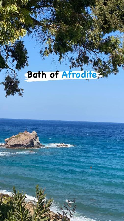 Beautiful Apartment Near The Sea And A Large Private Garden Pafos Exterior foto